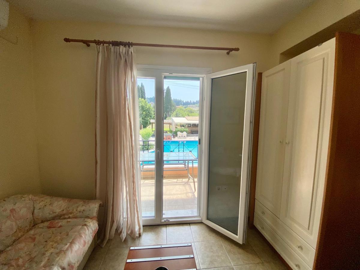 Rosalia & With Pool By Hotelius Corfu (city)