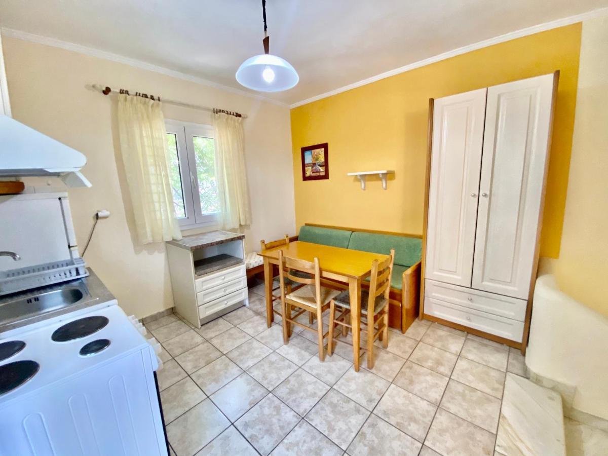 Aparthotel Rosalia & With Pool By Hotelius Corfu (city)