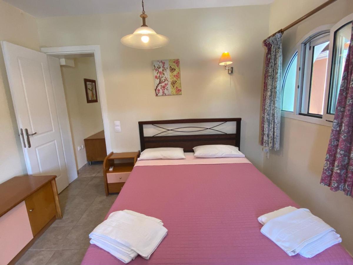 Rosalia & With Pool By Hotelius Aparthotel Corfu (city)