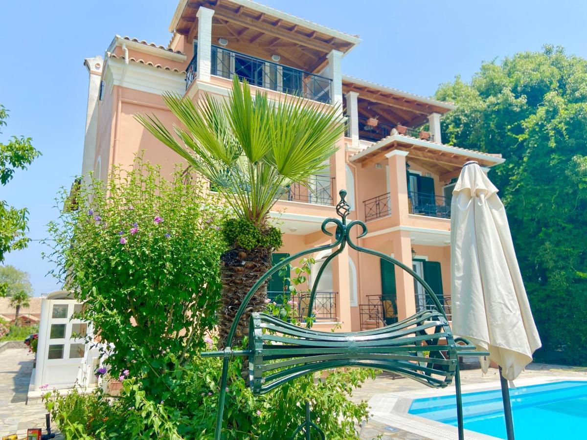 Rosalia & With Pool By Hotelius * Corfu (city)